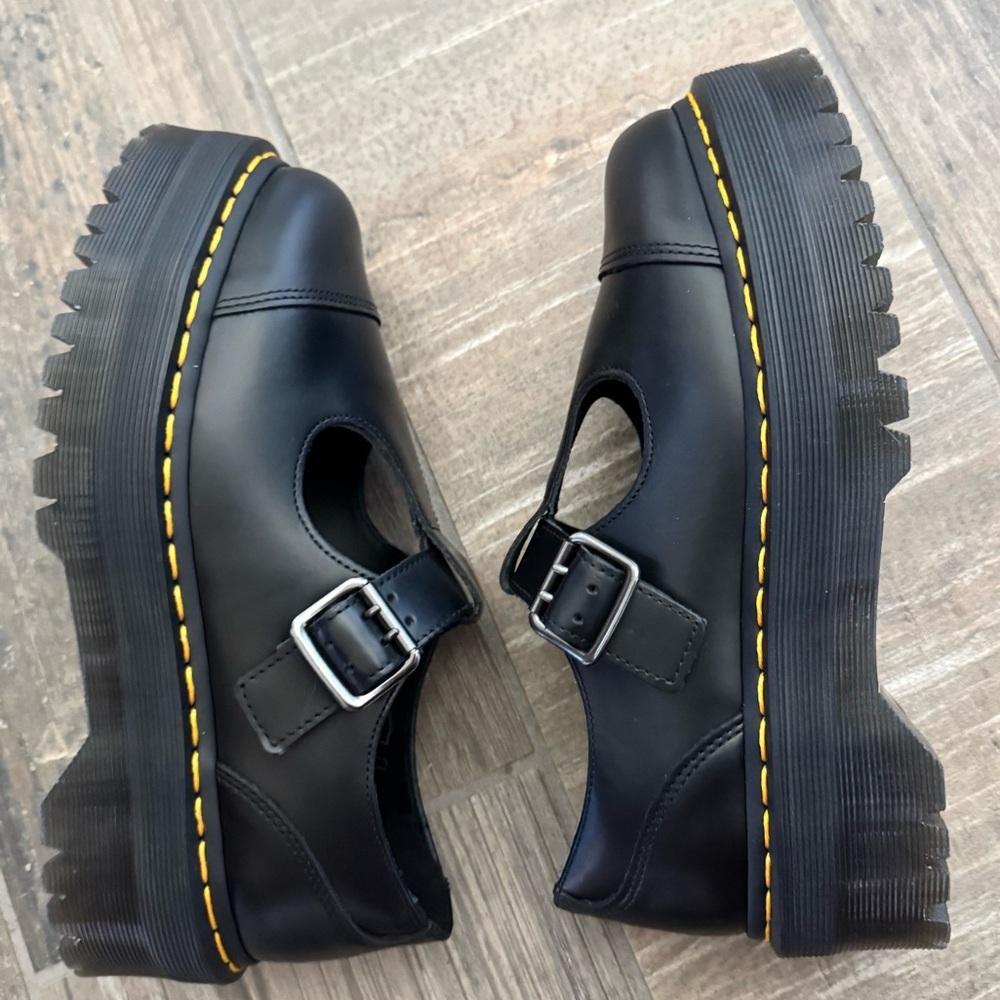 Dr. Martens Bethan Platform Shoe Women’s size 9 New - Picture 8 of 9